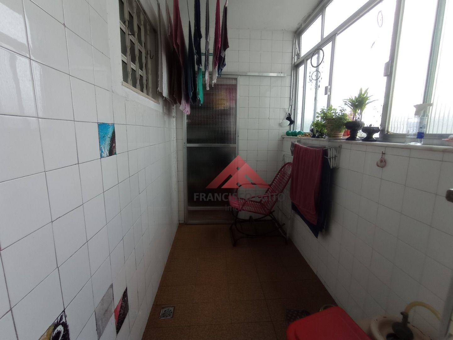 Apartamento à venda com 2 quartos, 66m² - Foto 24