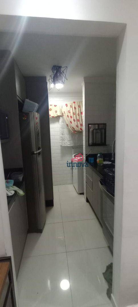 Apartamento à venda com 2 quartos, 44m² - Foto 6