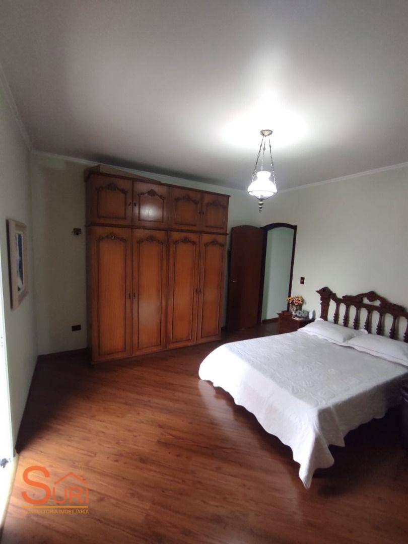 Sobrado à venda com 3 quartos, 233m² - Foto 9