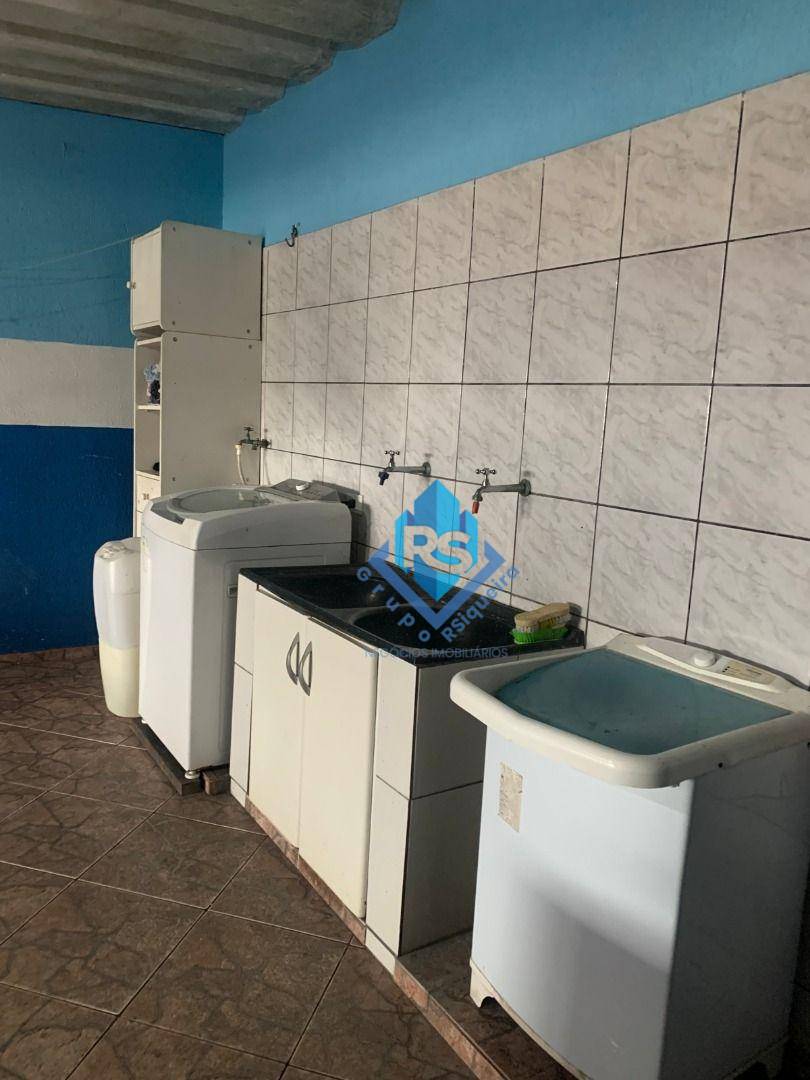 Sobrado à venda com 2 quartos, 150m² - Foto 15