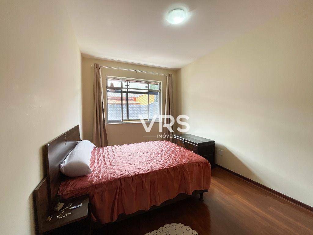 Apartamento à venda com 3 quartos, 131m² - Foto 11