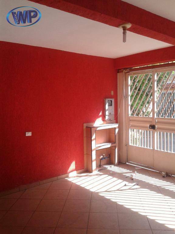 Sobrado à venda com 3 quartos, 182m² - Foto 2