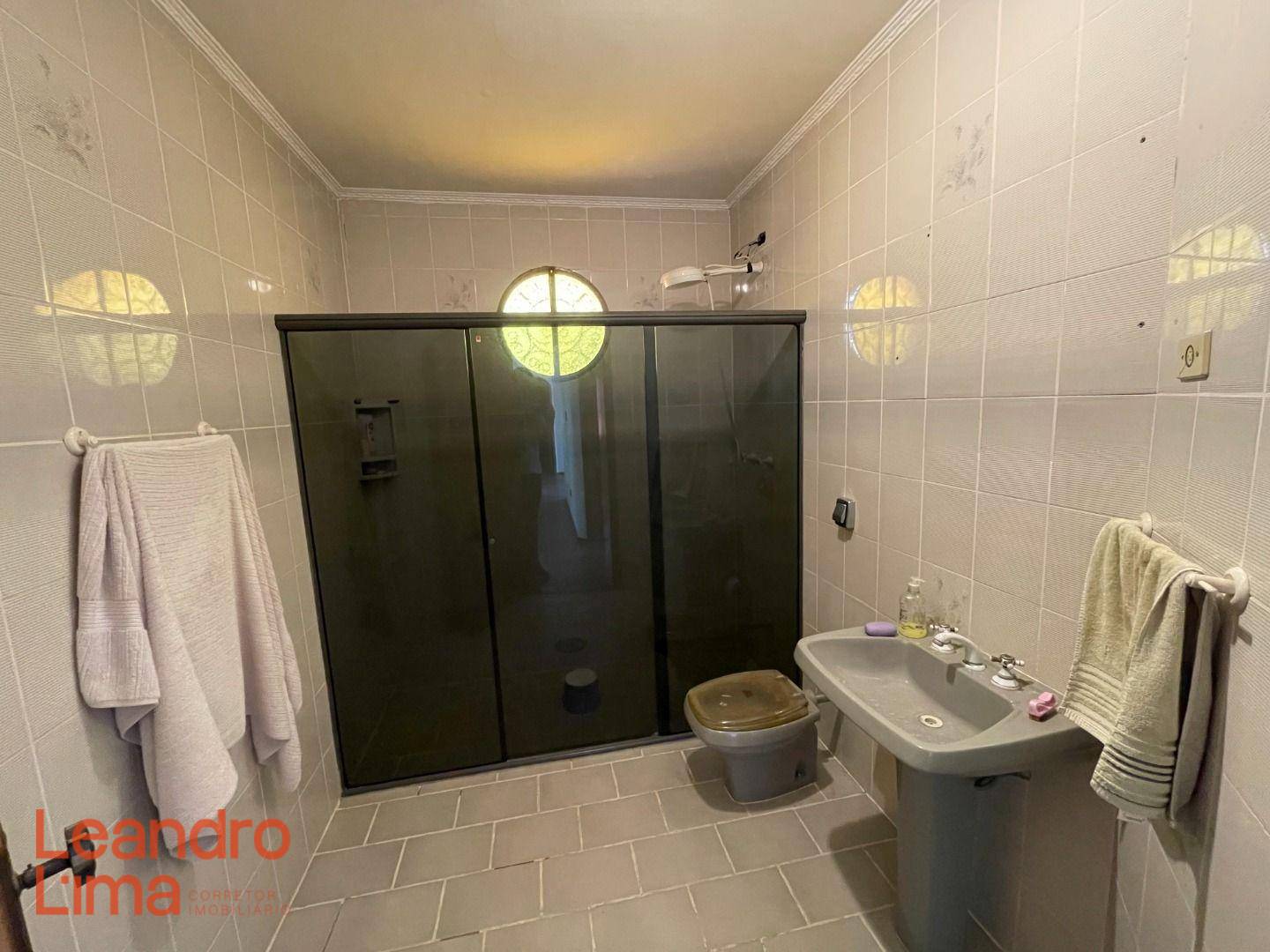 Casa à venda com 4 quartos, 350m² - Foto 35