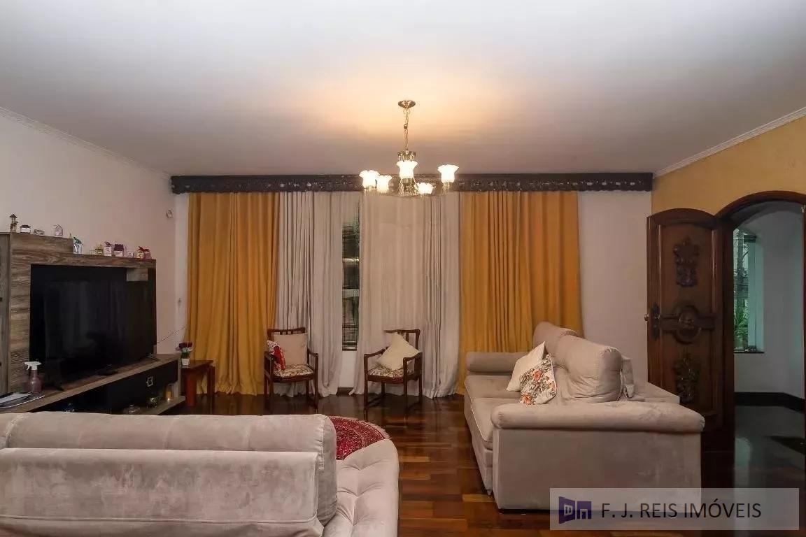 Sobrado à venda com 3 quartos, 425m² - Foto 2