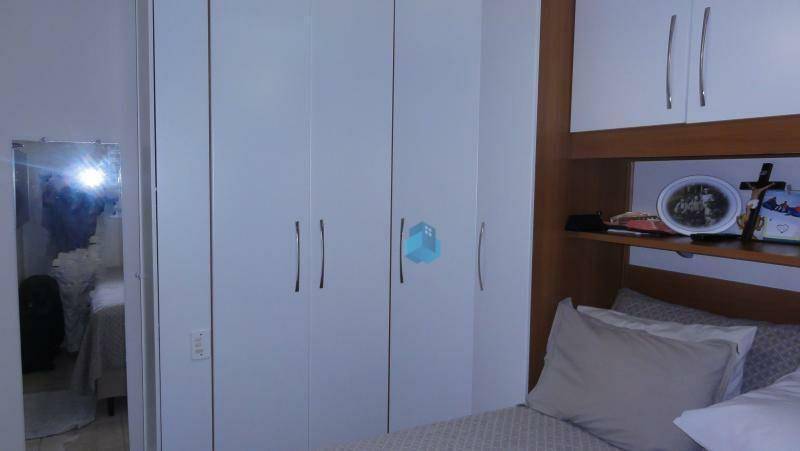 Apartamento à venda com 3 quartos, 60m² - Foto 17