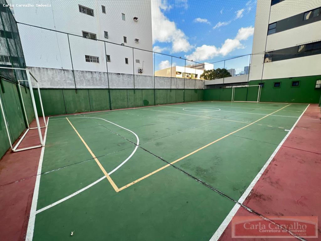 Apartamento à venda com 2 quartos, 82m² - Foto 2