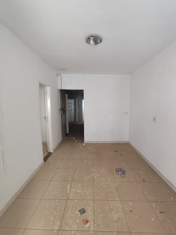 Casa para alugar com 3 quartos, 120m² - Foto 3