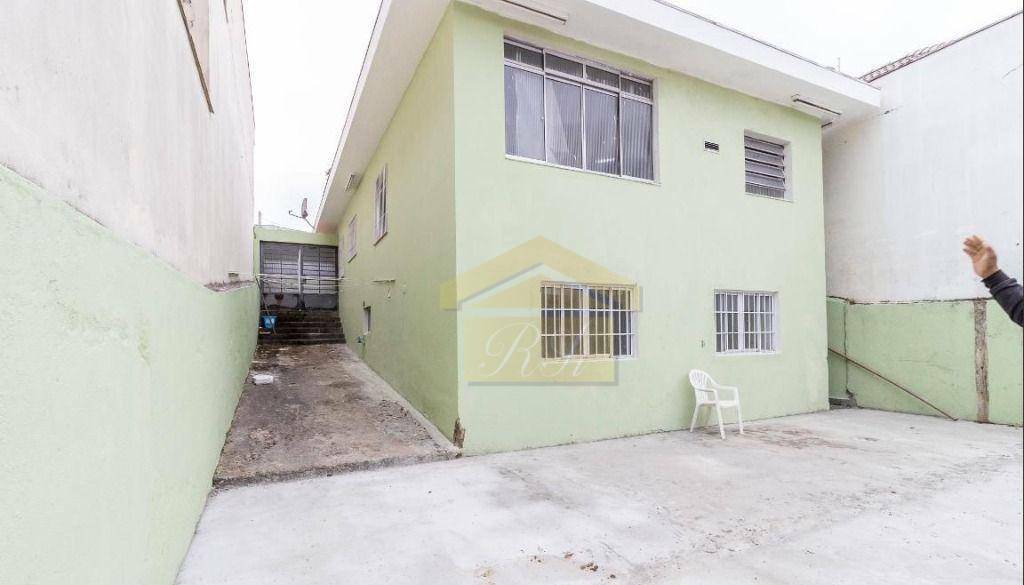 Casa à venda com 3 quartos, 200m² - Foto 24