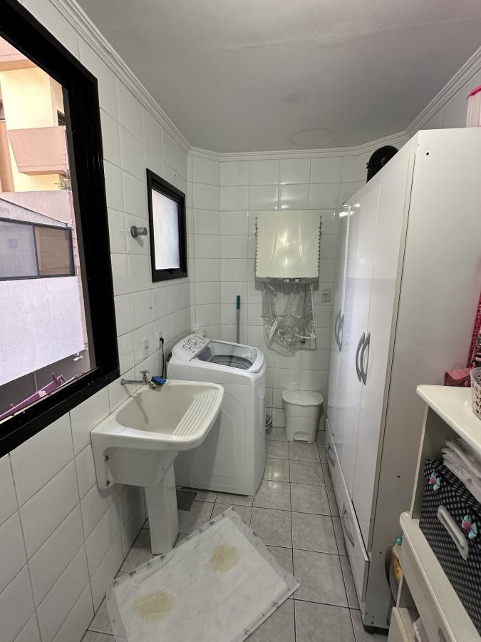 Apartamento à venda com 3 quartos, 128m² - Foto 13