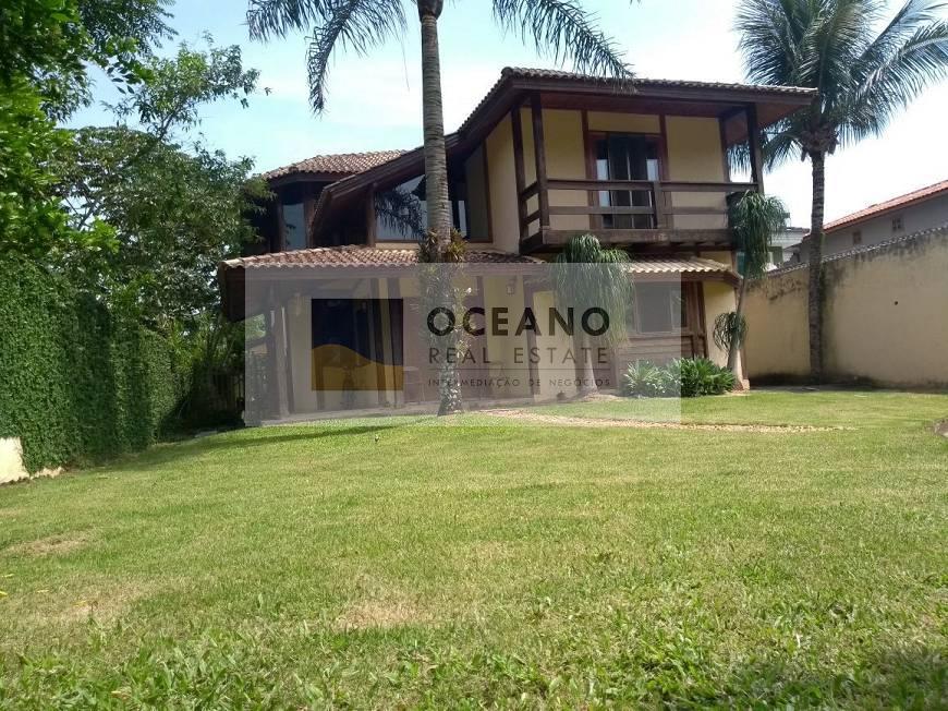 Casa de Condomínio à venda com 4 quartos, 290m² - Foto 1