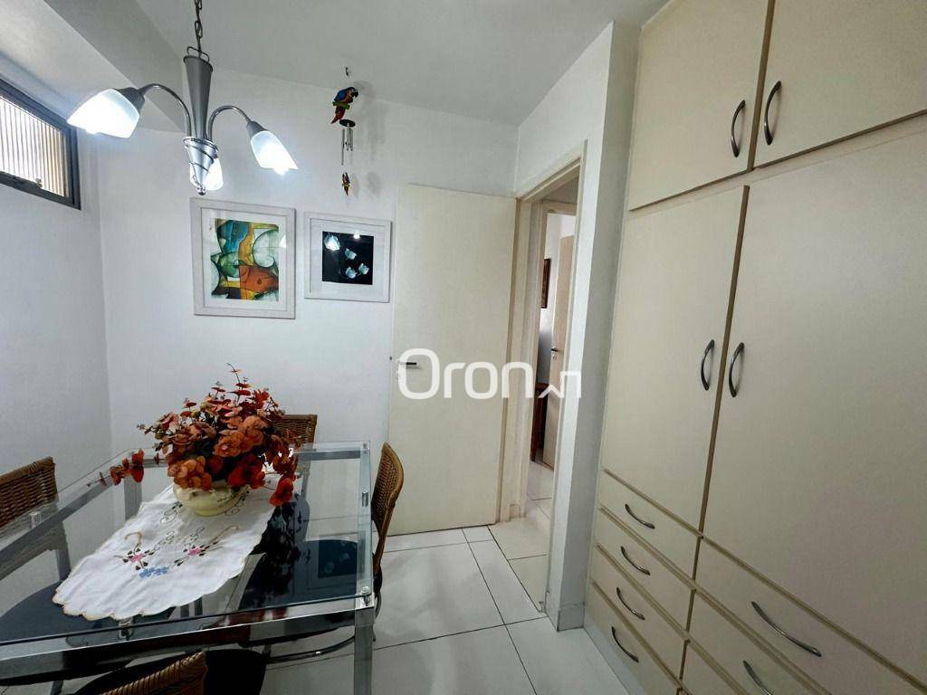 Apartamento à venda com 2 quartos, 62m² - Foto 2