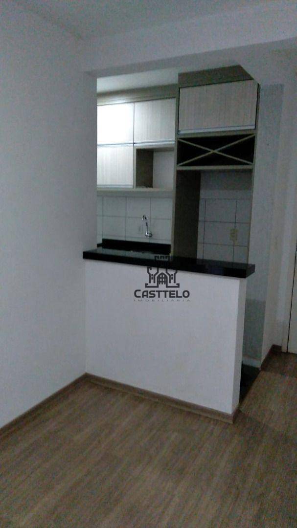 Apartamento à venda com 2 quartos, 49m² - Foto 2