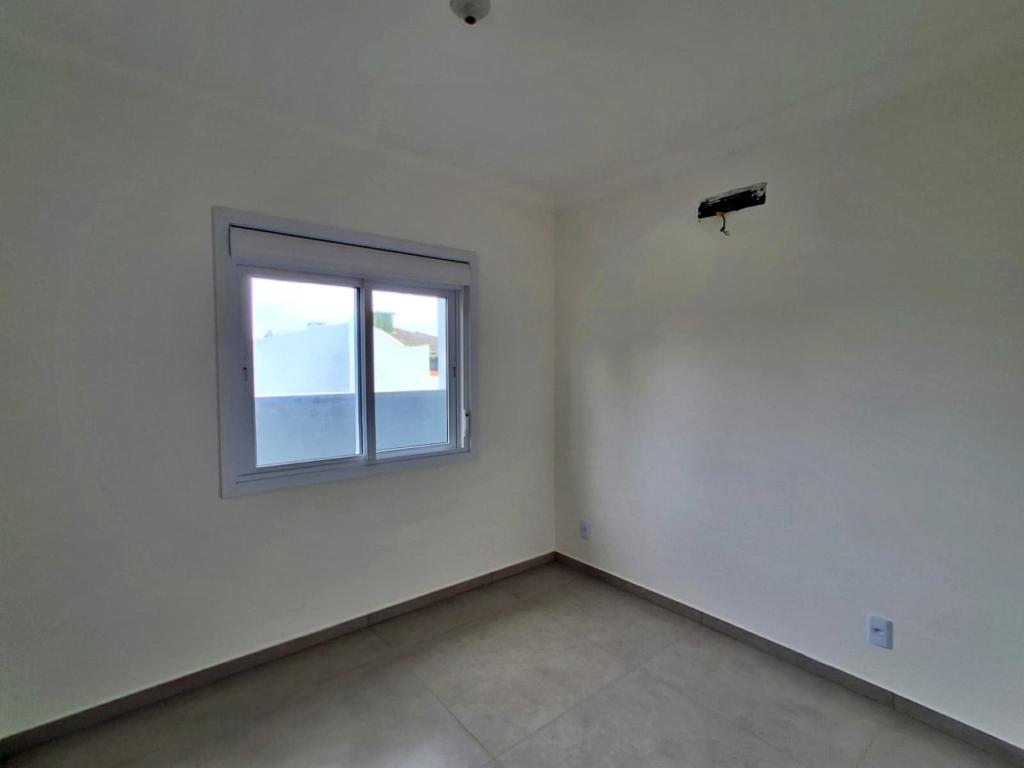 Casa à venda com 3 quartos, 121m² - Foto 13