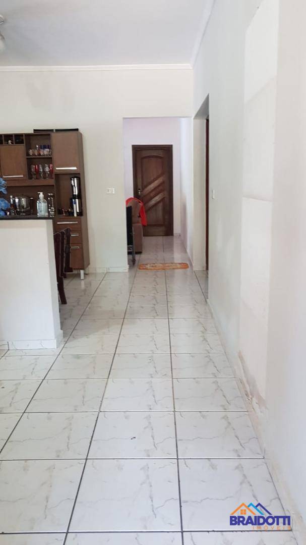 Chácara à venda com 3 quartos, 250m² - Foto 33