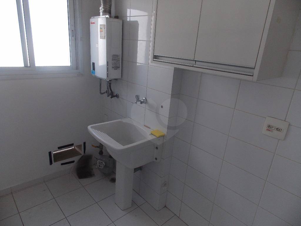 Apartamento para alugar com 3 quartos, 158m² - Foto 12