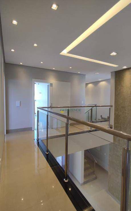 Sobrado à venda com 4 quartos, 307m² - Foto 14