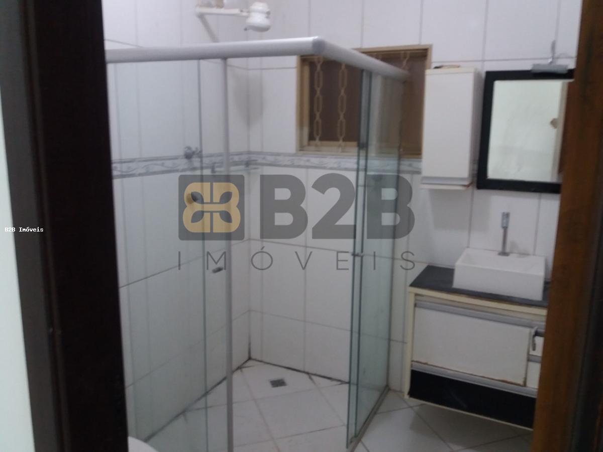 Casa à venda com 2 quartos, 100m² - Foto 13