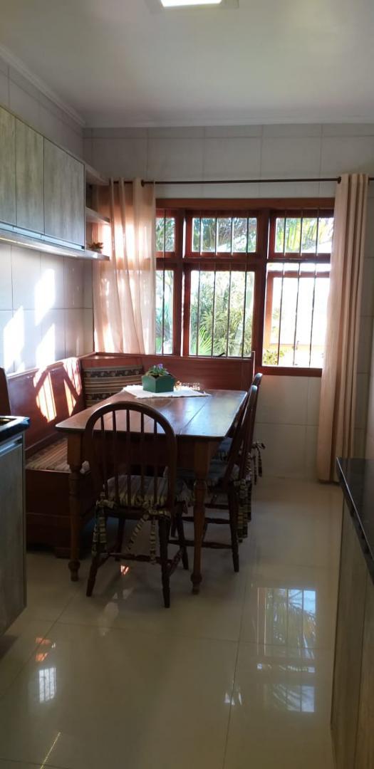 Casa de Condomínio à venda com 4 quartos, 230m² - Foto 10