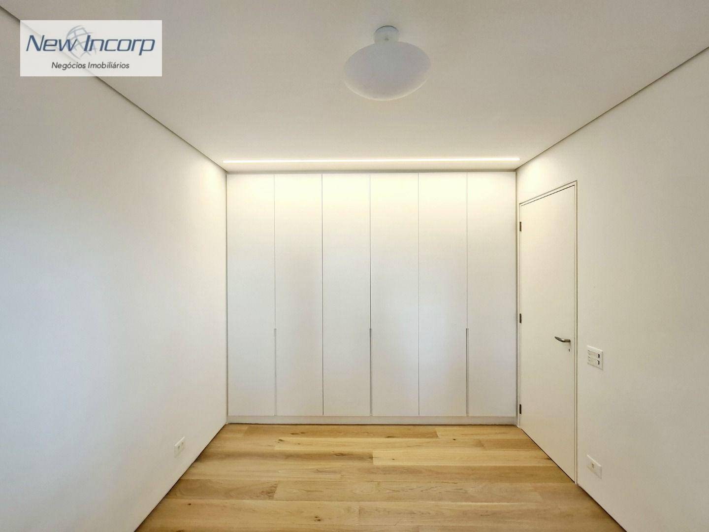 Apartamento à venda com 3 quartos, 211m² - Foto 57