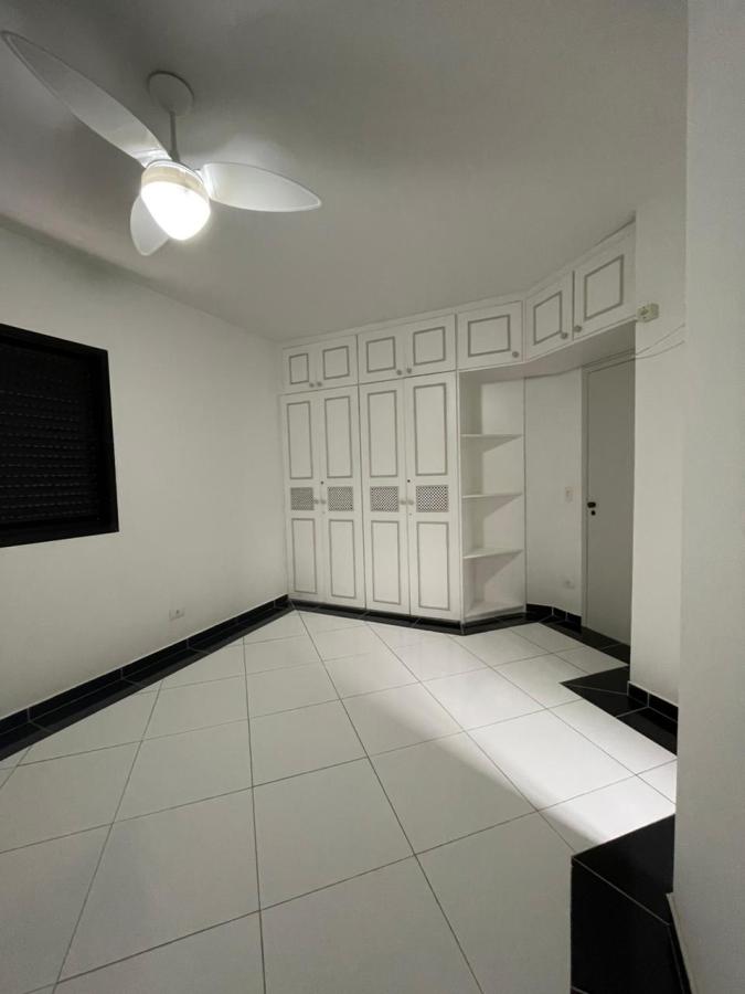 Apartamento para alugar com 3 quartos, 113m² - Foto 13