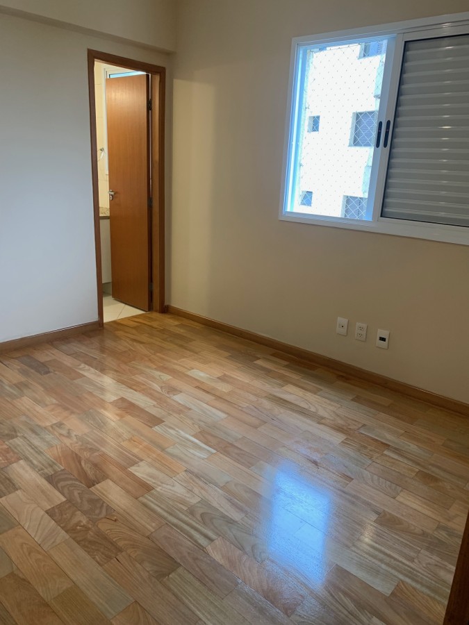 Apartamento à venda com 2 quartos, 65m² - Foto 17