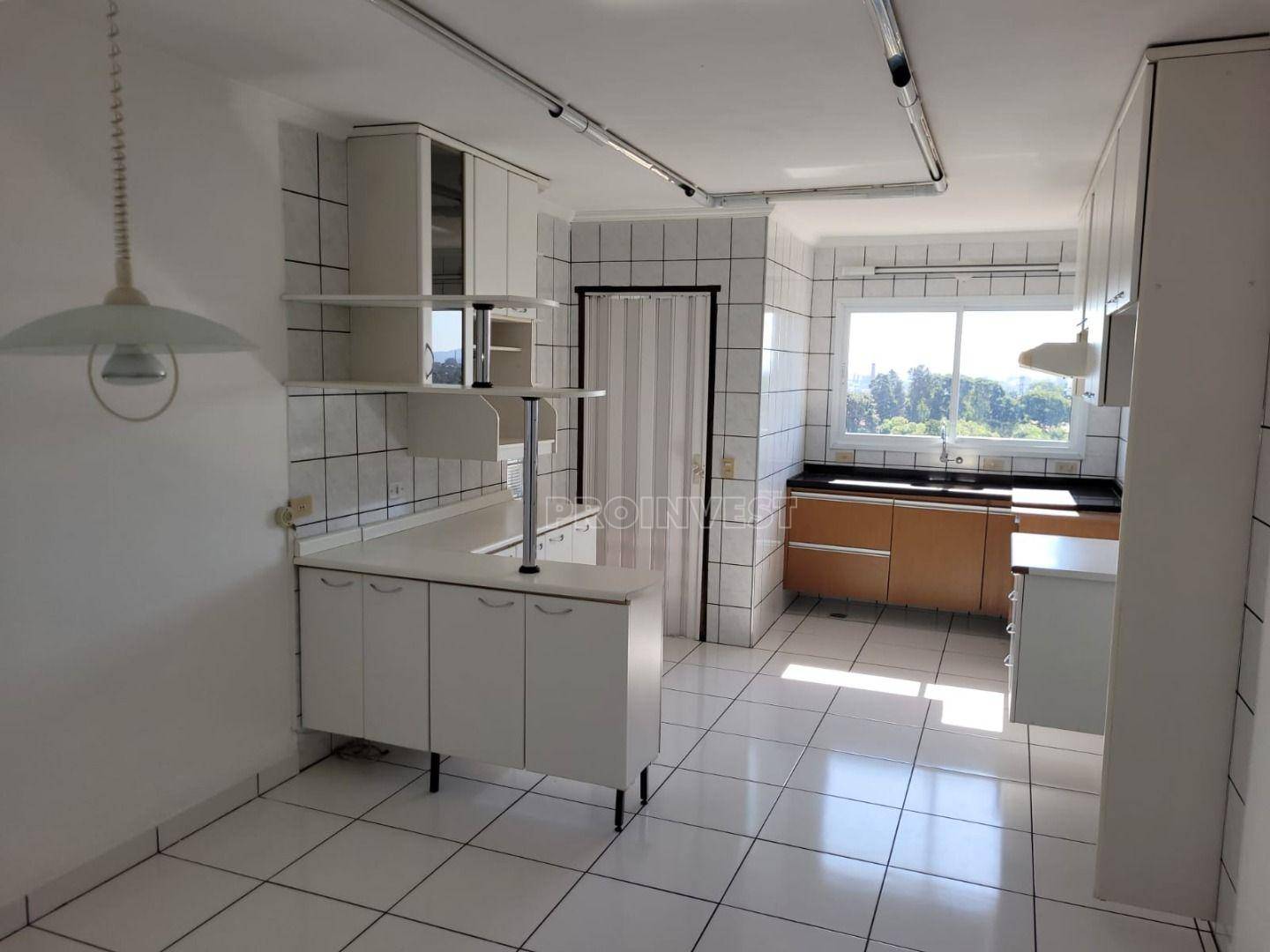 Casa à venda com 3 quartos, 195m² - Foto 7