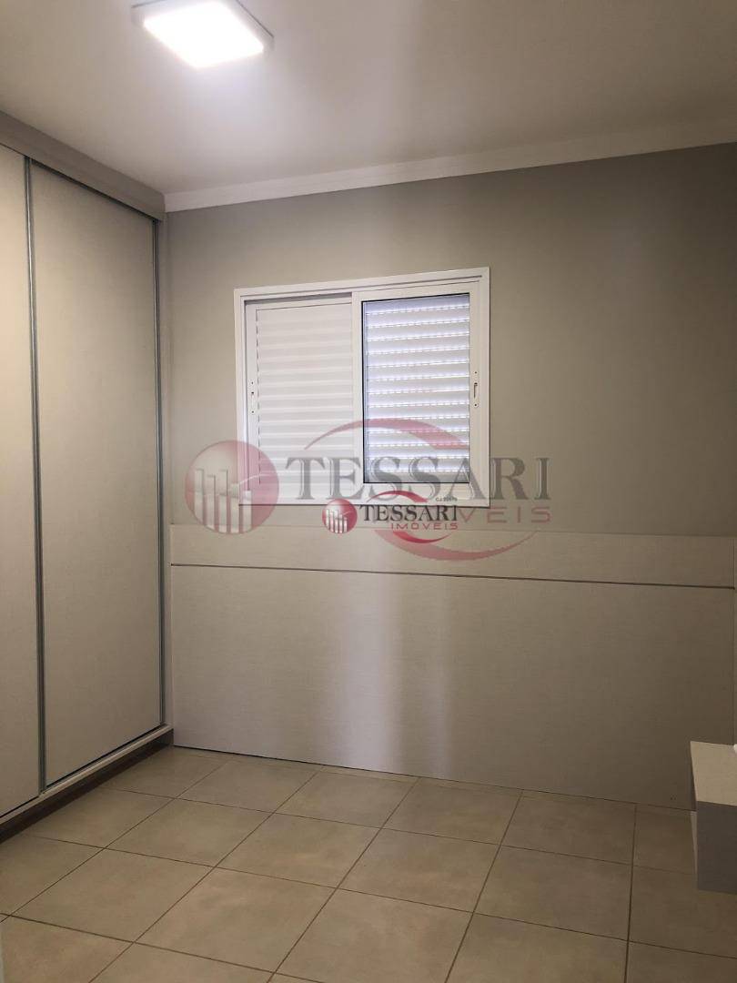 Apartamento para alugar com 3 quartos, 85m² - Foto 15