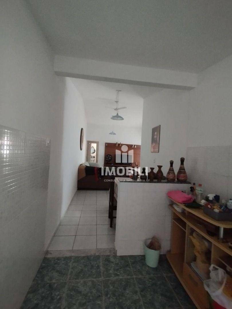 Casa, 3 quartos, 181 m² - Foto 7