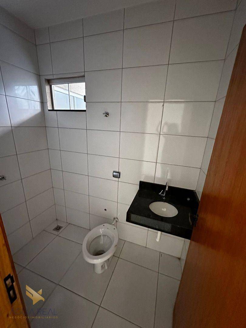 Casa à venda com 2 quartos, 50m² - Foto 5