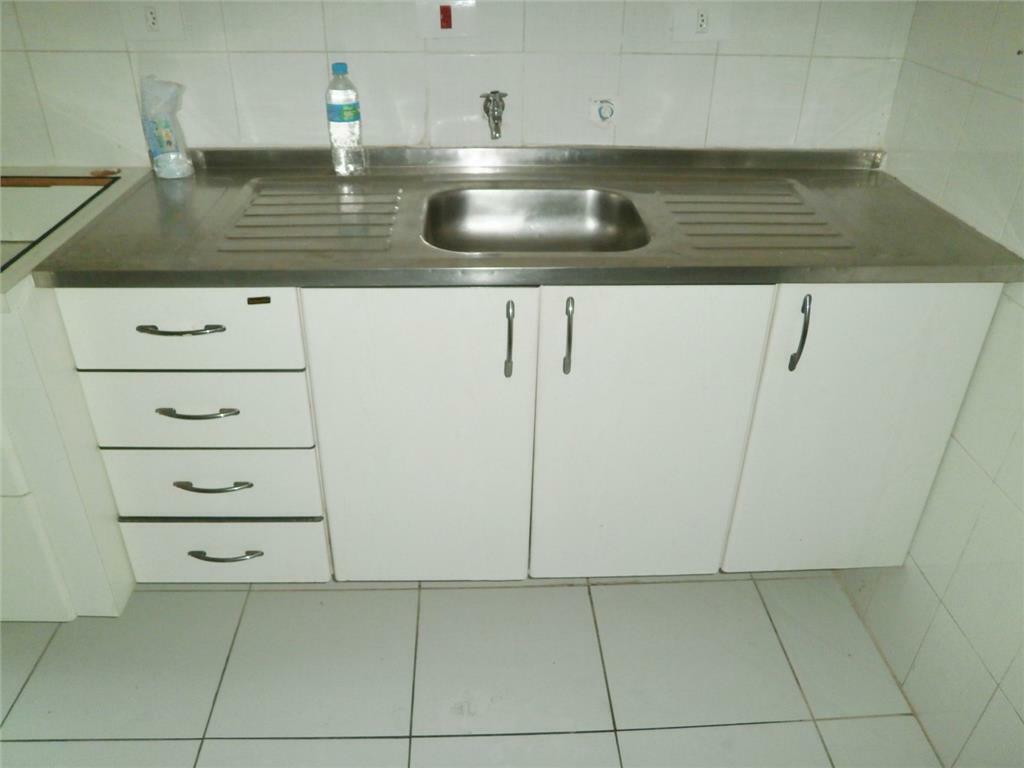 Apartamento à venda com 2 quartos, 64m² - Foto 26