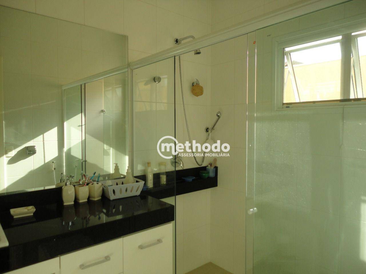 Casa de Condomínio à venda com 4 quartos, 450m² - Foto 14