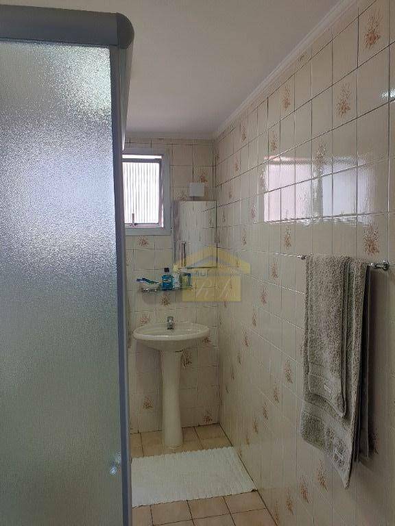 Apartamento à venda com 2 quartos, 67m² - Foto 18