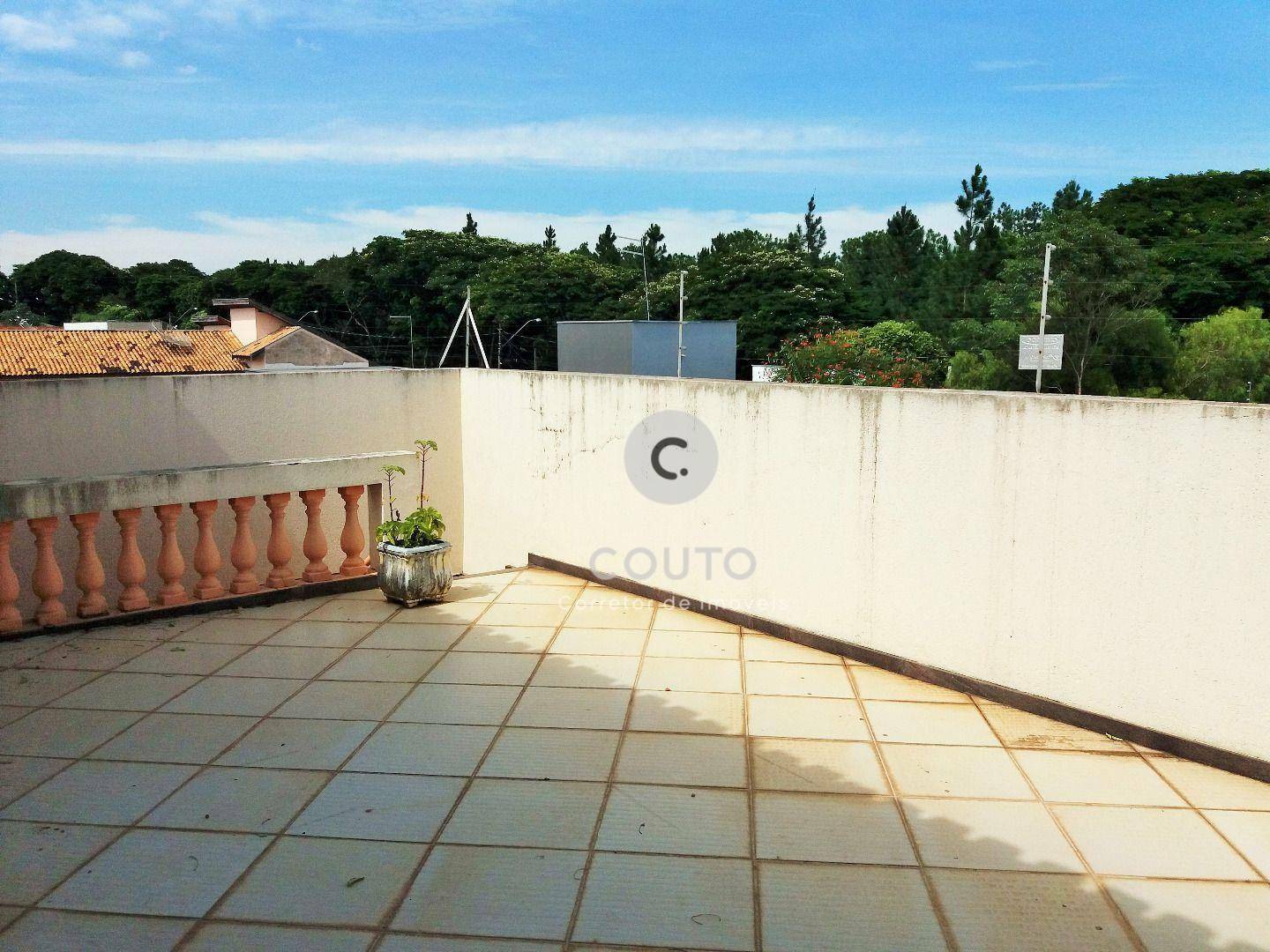 Casa à venda com 4 quartos, 400m² - Foto 39