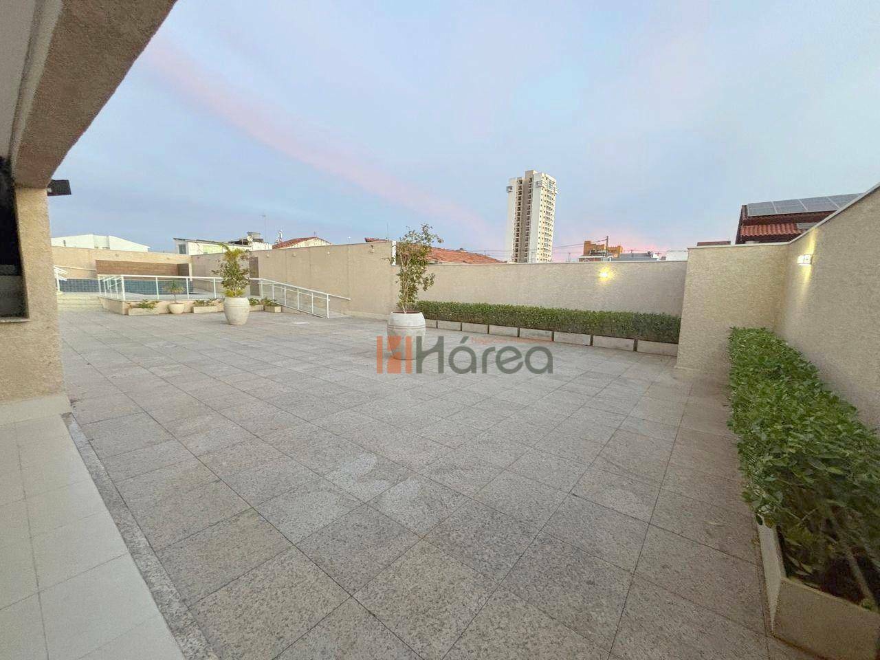 Apartamento à venda com 2 quartos, 70m² - Foto 42