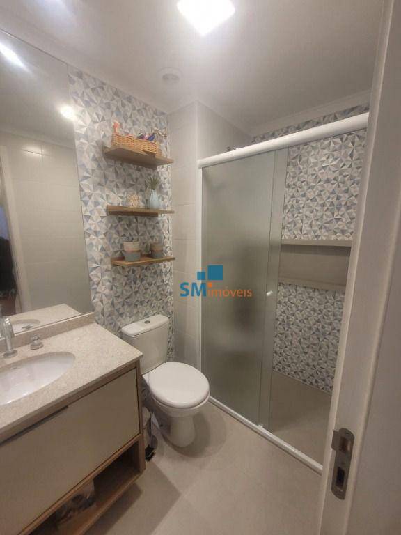 Apartamento à venda com 2 quartos, 75m² - Foto 18