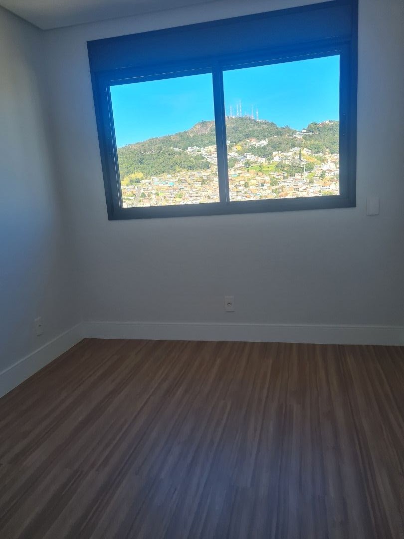 Apartamento à venda com 3 quartos, 123m² - Foto 13