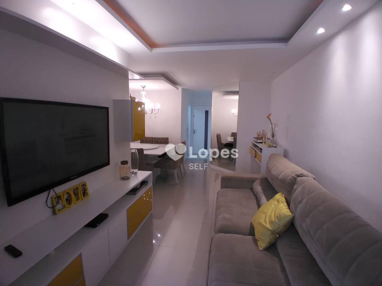 Apartamento à venda com 3 quartos, 116m² - Foto 3