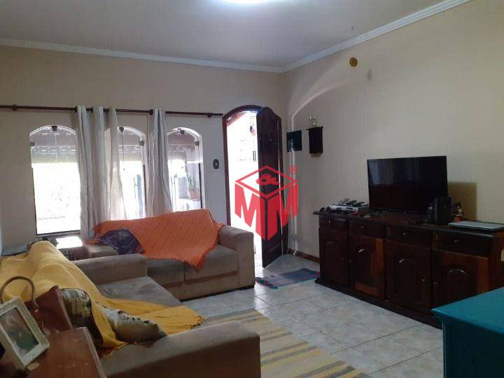 Sobrado à venda com 2 quartos, 121m² - Foto 2