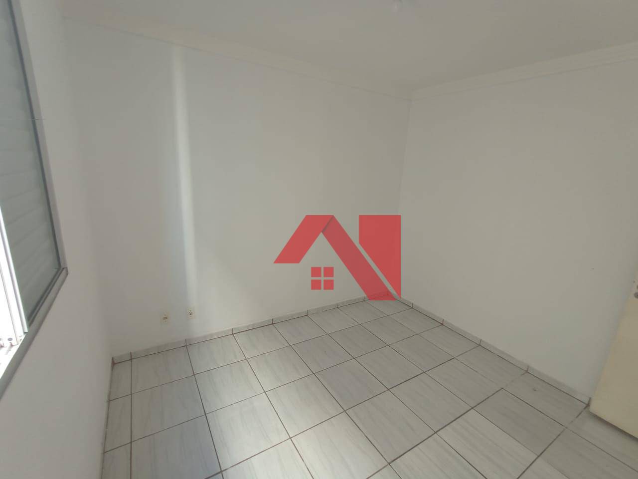 Apartamento à venda com 2 quartos, 50m² - Foto 2