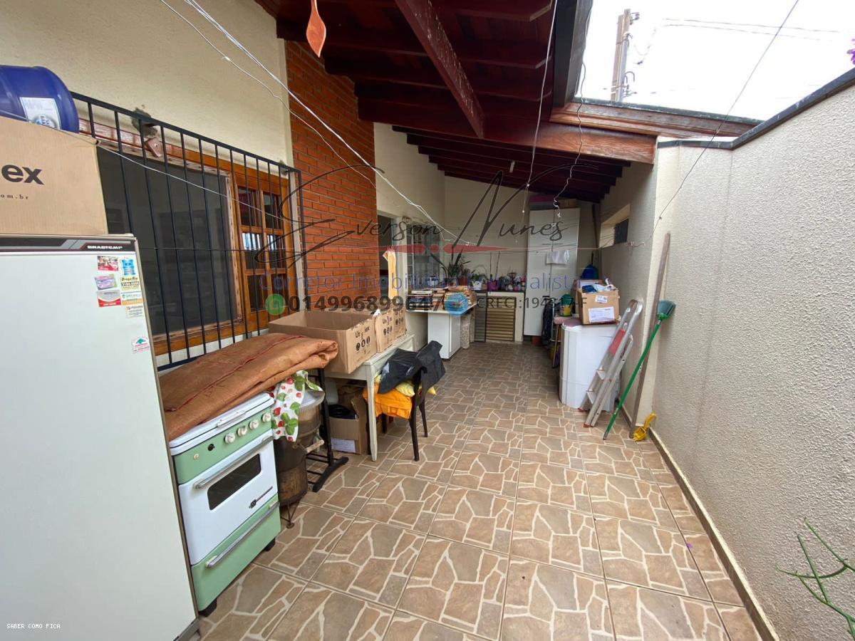 Casa à venda com 3 quartos, 360m² - Foto 6