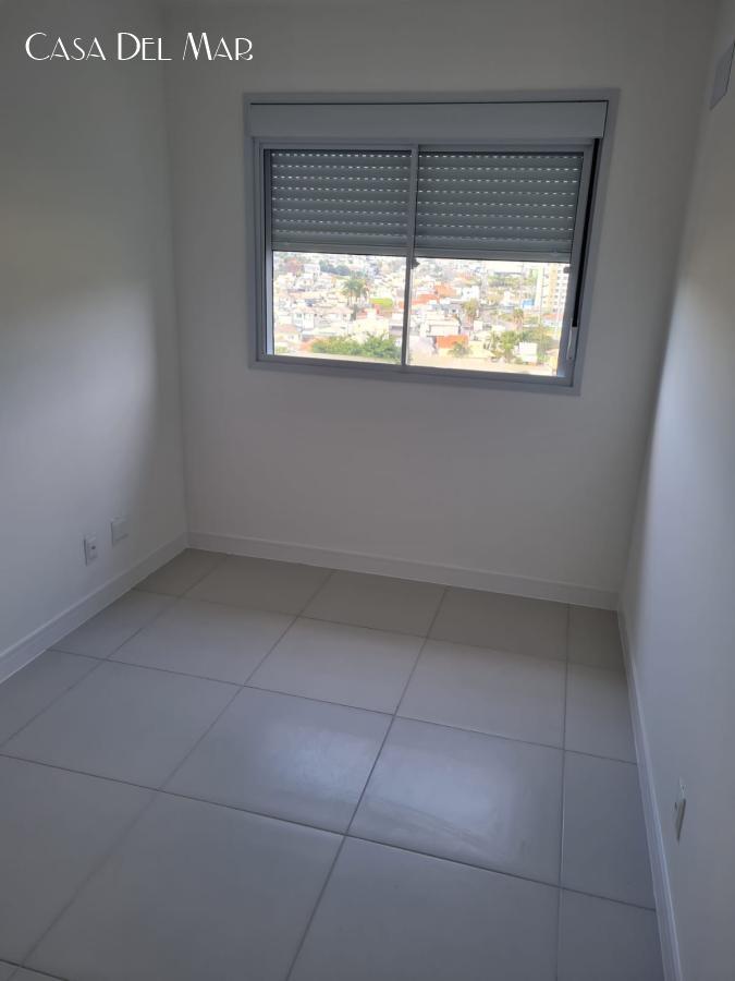 Apartamento à venda com 2 quartos, 56m² - Foto 18