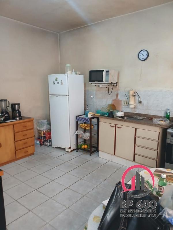 Sobrado à venda com 3 quartos, 400m² - Foto 8