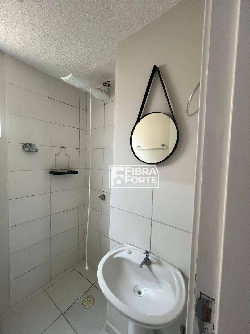 Apartamento para alugar com 2 quartos, 46m² - Foto 25