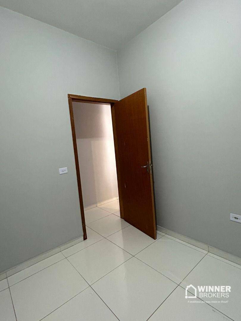 Casa à venda com 2 quartos, 70m² - Foto 8