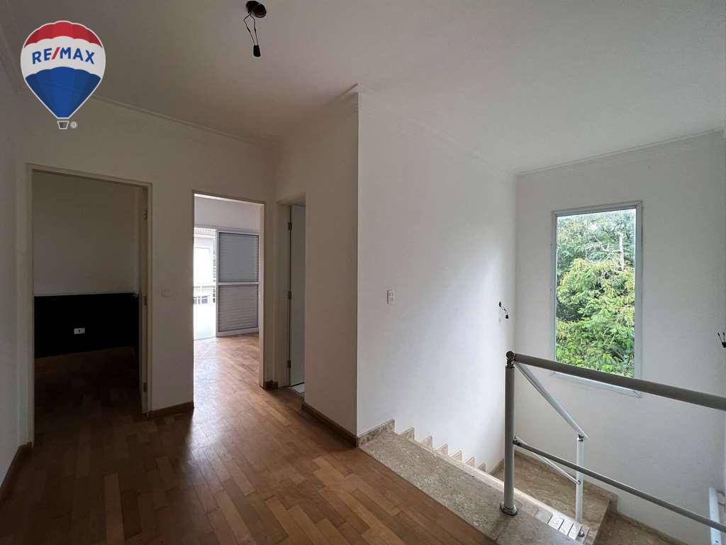 Casa para alugar com 4 quartos, 380m² - Foto 13