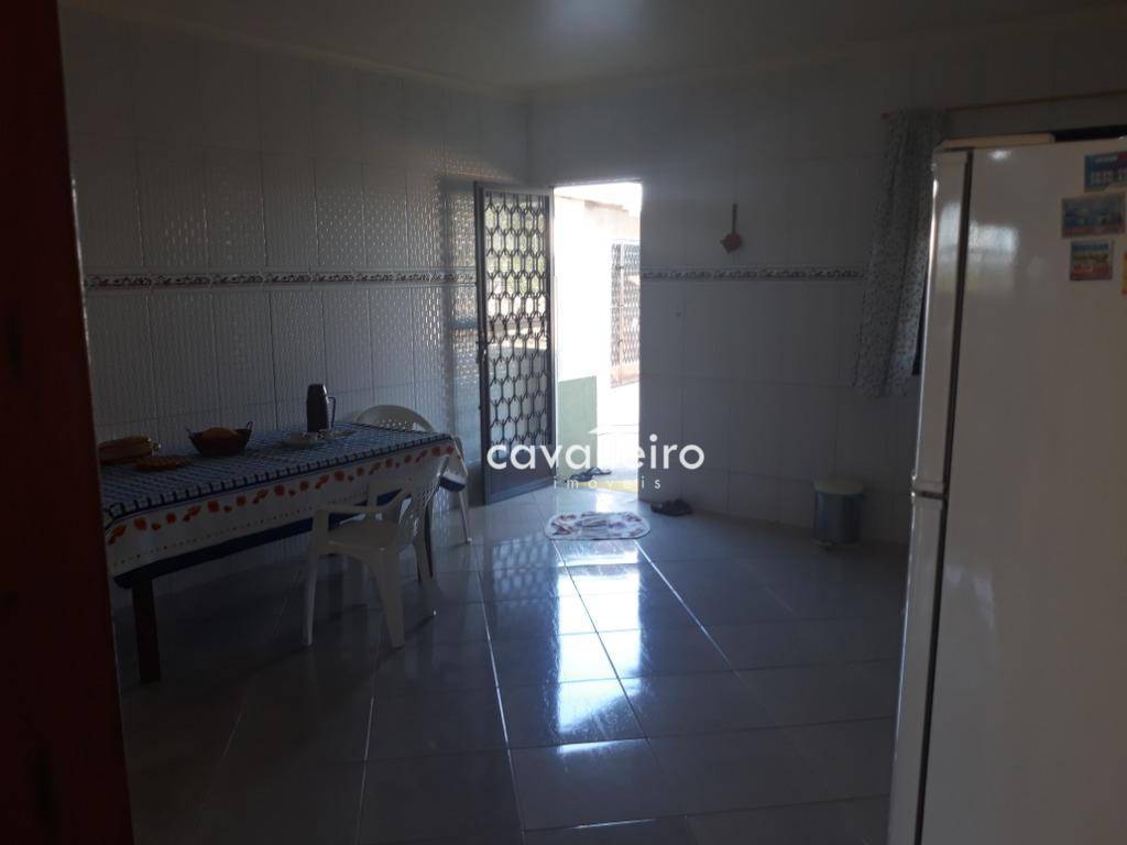 Casa à venda com 2 quartos, 200m² - Foto 17