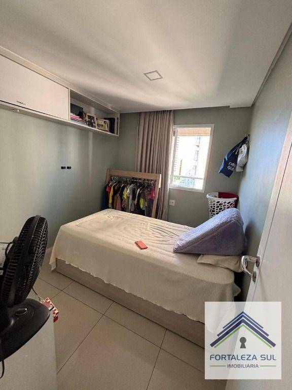 Apartamento à venda com 3 quartos, 70m² - Foto 12