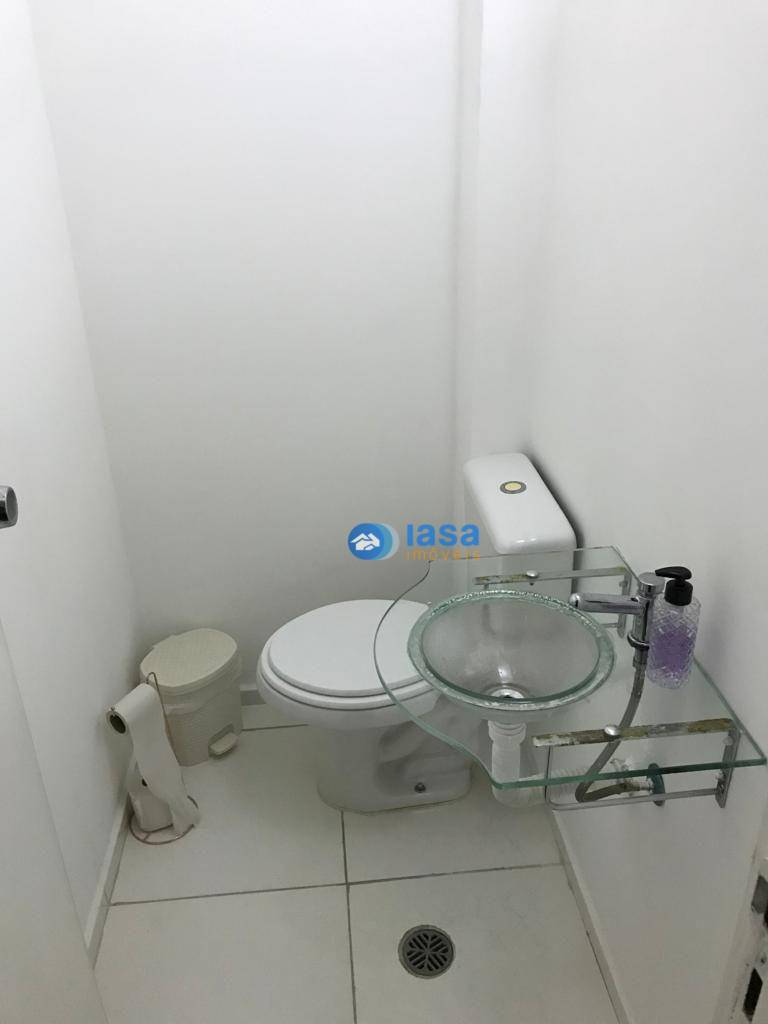 Apartamento à venda com 3 quartos, 192m² - Foto 21