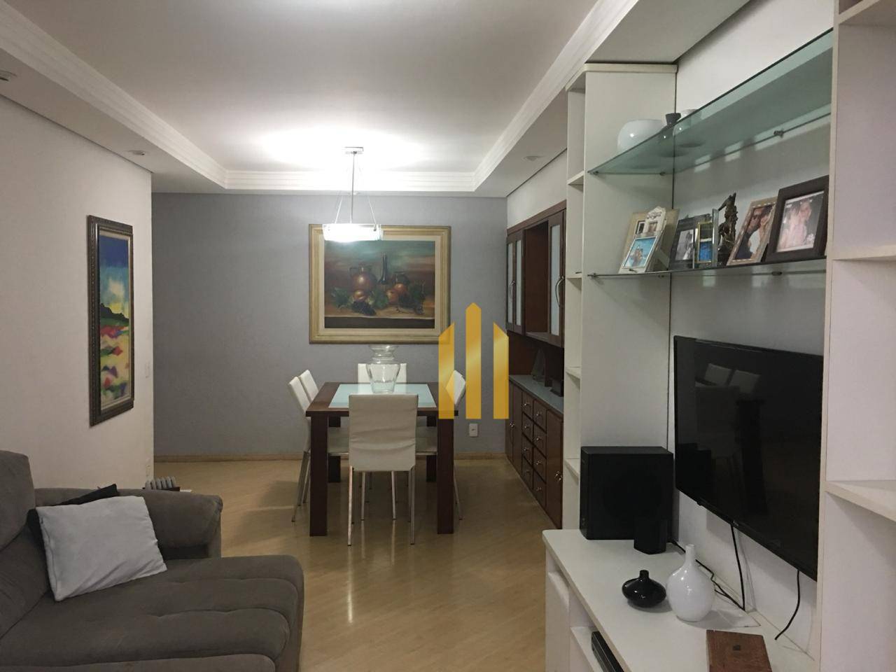 Apartamento à venda com 2 quartos, 70m² - Foto 8