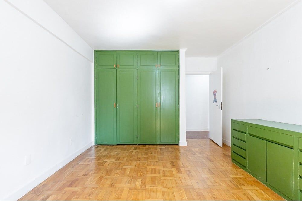 Apartamento à venda com 3 quartos, 227m² - Foto 3